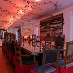 Unique Double Smart Room In 17 Century Home With Snooker, Hottub And Bbq 5* シントラ