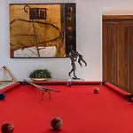 Unique Double Smart Room In 17 Century Home With Snooker, Hottub And Bbq 5* シントラ