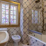 Unique Double Smart Room In 17 Century Home With Snooker, Hottub And Bbq シントラ