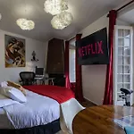 ホテル Unique Double Smart Room In 17 Century Home With Snooker, Hottub And Bbq