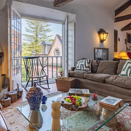 Hotel Unique Double Smart In 17 Century With Snooker, Hottub And Bbq