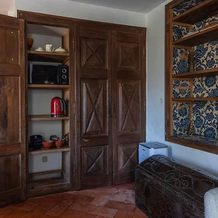 Hotel Unique Double Smart In 17 Century With Snooker, Hottub And Bbq