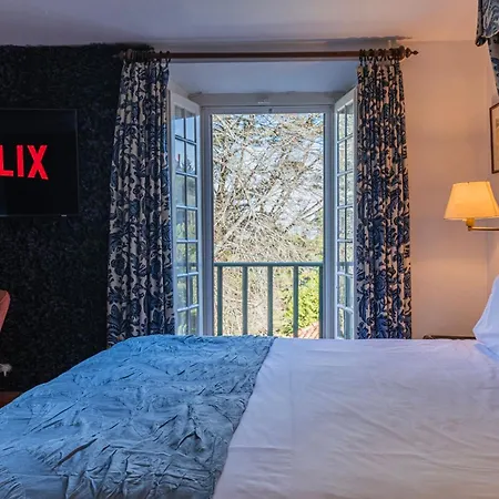 Wow - Unique Double Smart In 17th Century Palace! Hot Tub, Snooker, Bbq, Ps5, Sauna, Gym Hotel 5*