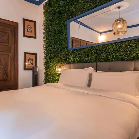 Wow - Unique Double Smart In 17th Century Palace! Hot Tub, Snooker, Bbq, Ps5, Sauna, Gym