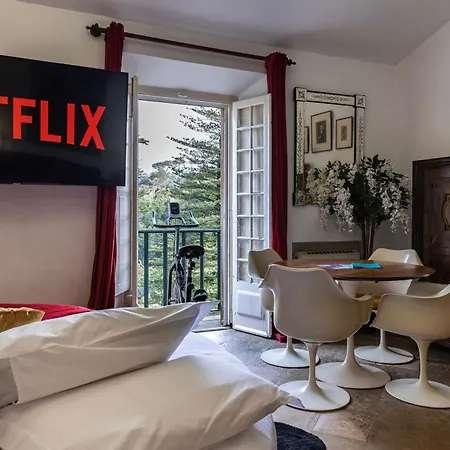 Hotel Wow - Unique Double Smart In 17th Century Palace! Hot Tub, Snooker, Bbq, Ps5, Sauna, Gym