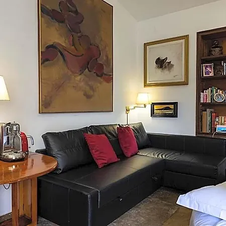 Hotel Unique Double Smart In 17 Century With Snooker, Hottub And Bbq
