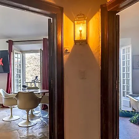 Hotel Unique Double Smart In 17 Century With Snooker, Hottub And Bbq Sintra